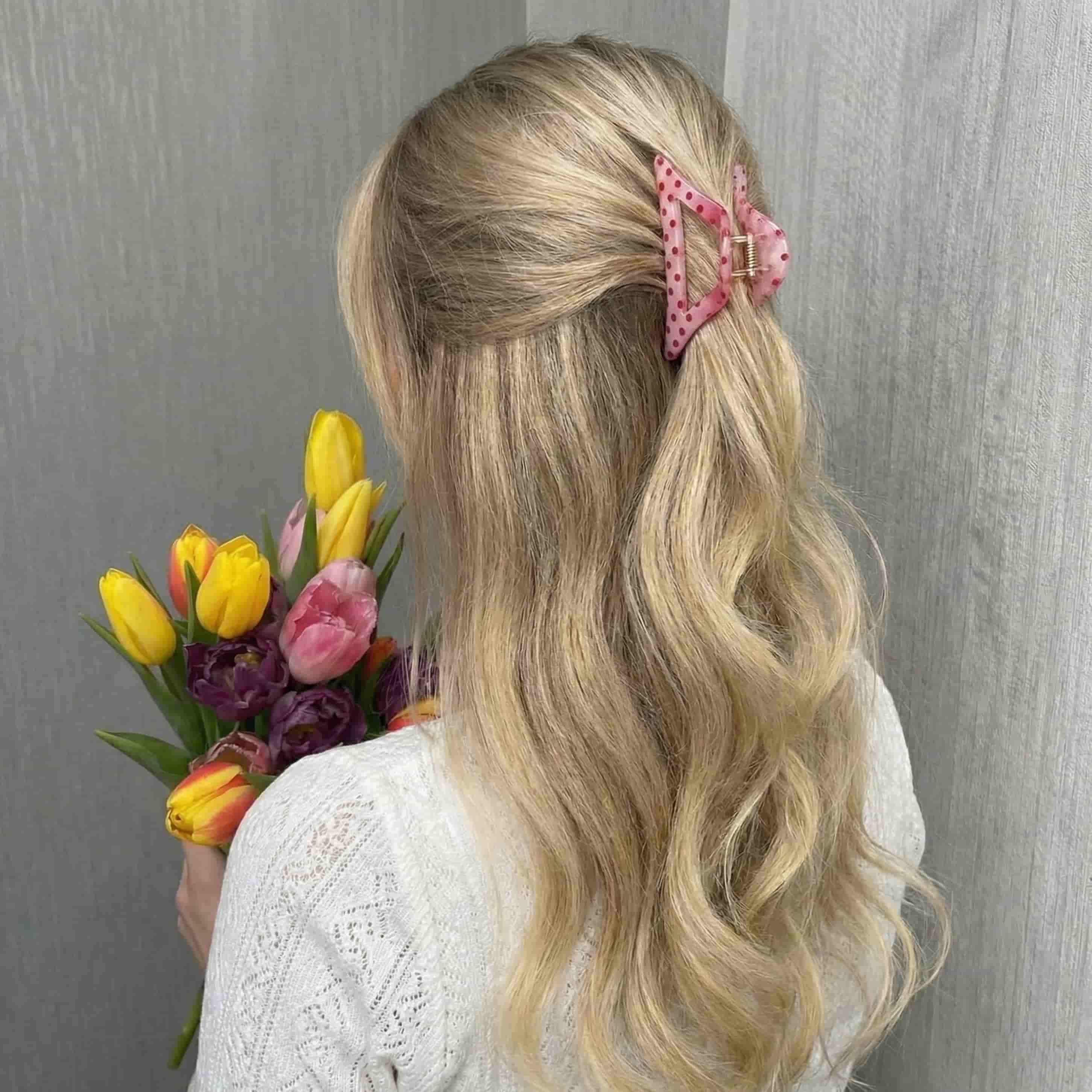 Chic Geometric Hollow-Out Hair Claw Clip